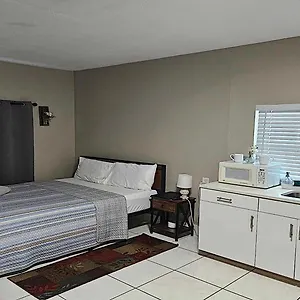 Apartamento Castle In Near Airport And Busch Gardens, Tampa